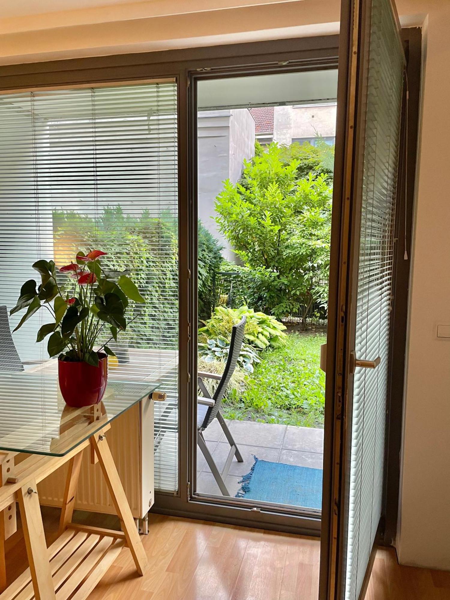Apartment Mit Logia Und Kleinen Garten In Zentraler Lage 2 Vienne Extérieur photo